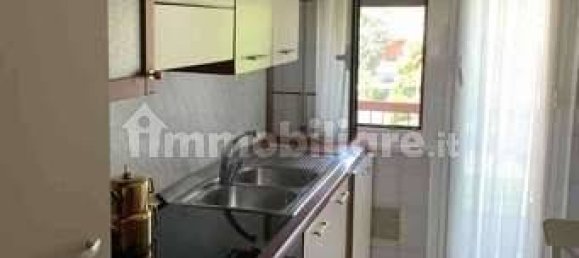 3 bedrooms Apartment in Limbiate, Italy No. 291386 5
