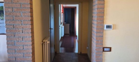 4 bedrooms Apartment in Ravenna, Italy No. 372470 9