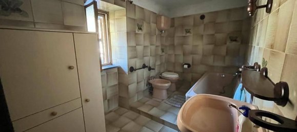 3-salle Maison à Spoleto, Italy No. 171387 9