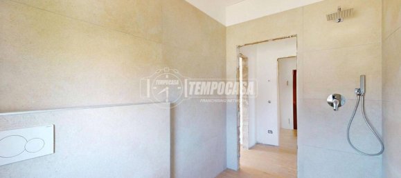 2 bedrooms Apartment in Carpi, Italy No. 271084 17
