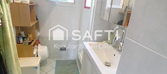 3 rooms Apartment in Montpellier, France No. 339373 2