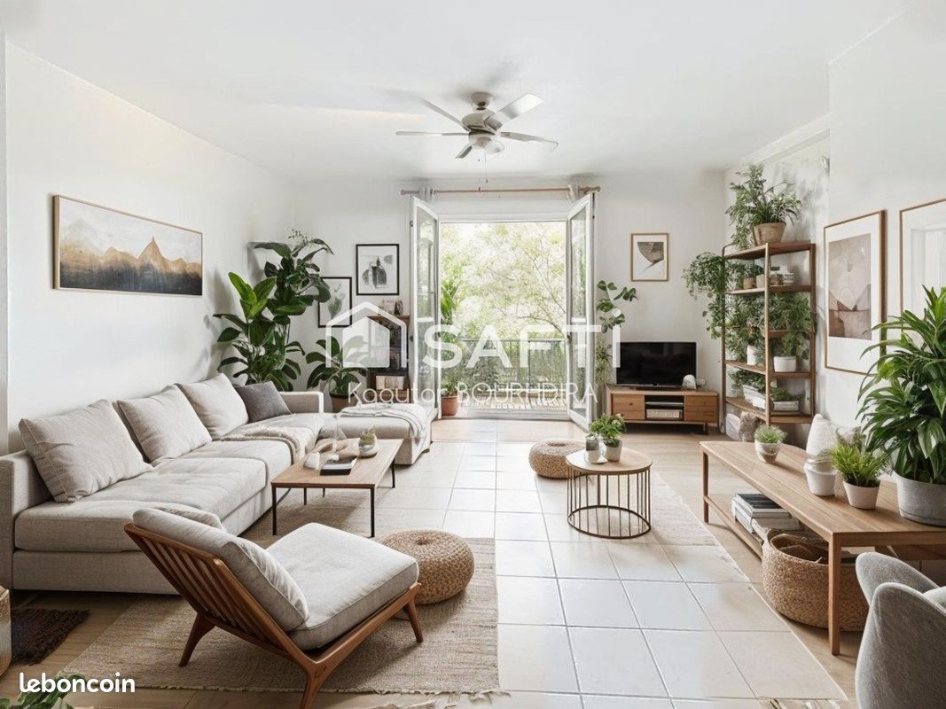 3 rooms Apartment in Montpellier, France No. 339373