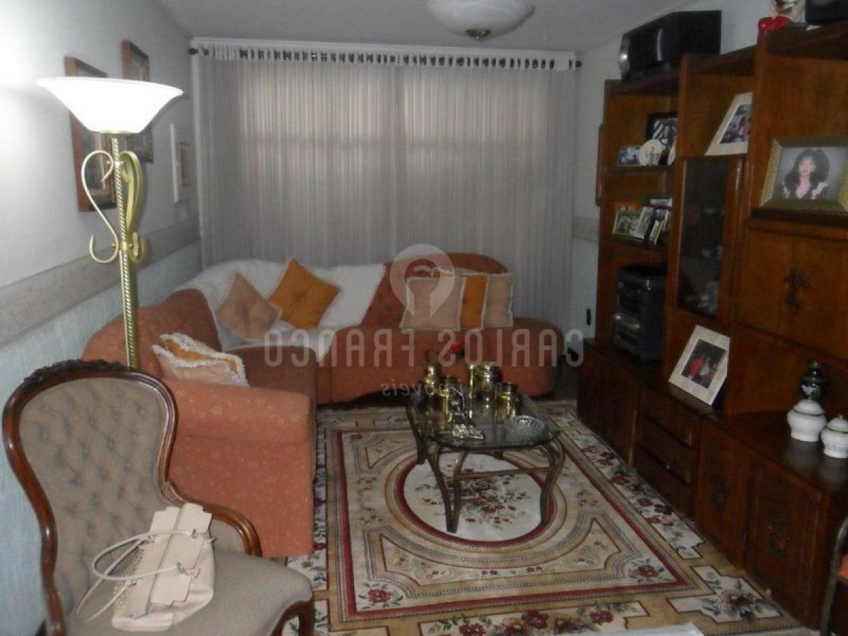 Дом с 4 спальнями в Сан-Паулу, Бразилия № 593145