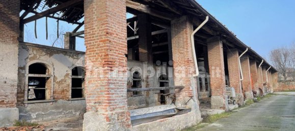 Дом с 7 спальнями в Лоди, Италия № 81362 3