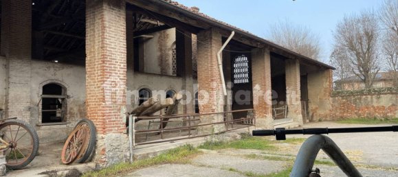 Дом с 7 спальнями в Лоди, Италия № 81362 16