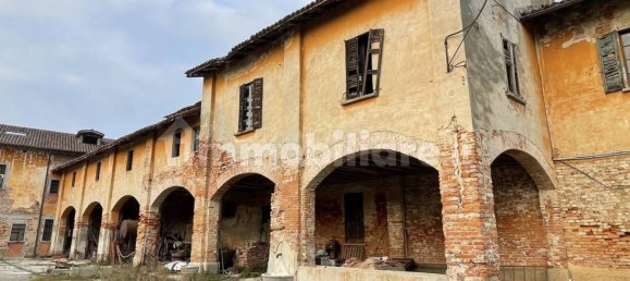 Дом с 7 спальнями в Лоди, Италия № 81362 39