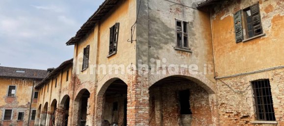 Дом с 7 спальнями в Лоди, Италия № 81362 15