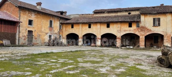 Дом с 7 спальнями в Лоди, Италия № 81362 24