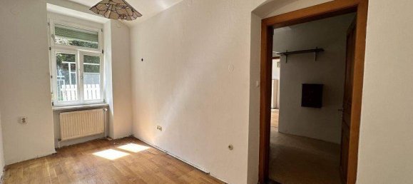 4 rooms Apartment in Jakomini, Austria No. 27737 5