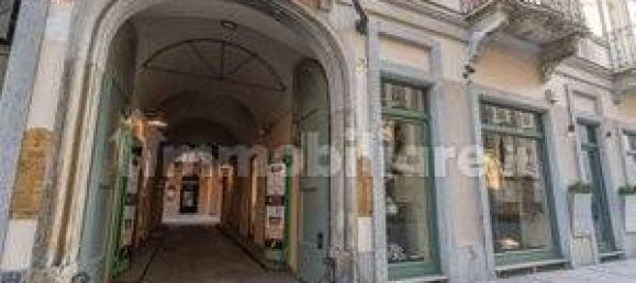 Imóvel comercial de 1 divisão em Turin, Italy N.º 330773 3