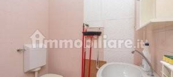 Imóvel comercial de 1 divisão em Turin, Italy N.º 330773 13