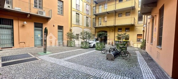 Imóvel comercial de 1 divisão em Turin, Italy N.º 330773 4