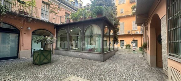 Imóvel comercial de 1 divisão em Turin, Italy N.º 330773 7