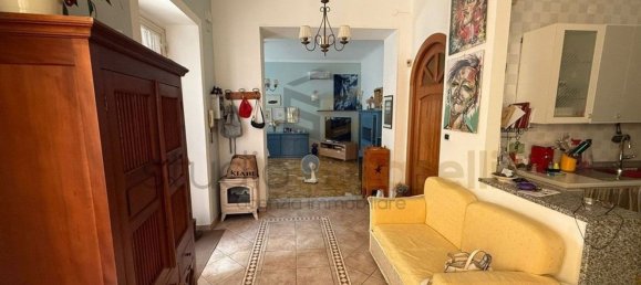 4 bedrooms Villa in Villaricca, Italy No. 315575 10