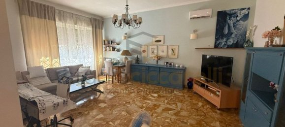 4 bedrooms Villa in Villaricca, Italy No. 315575 9