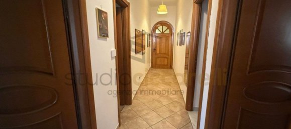 4 bedrooms Villa in Villaricca, Italy No. 315575 14