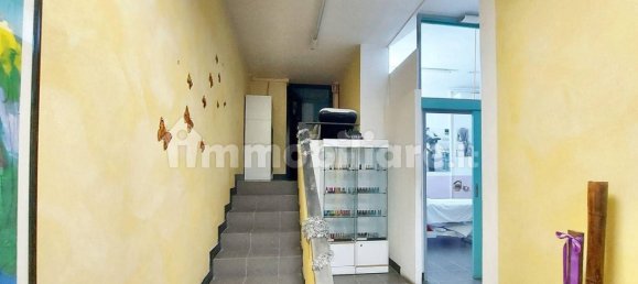 145m² Commercial property in Ferrara, Italy No. 315813 5