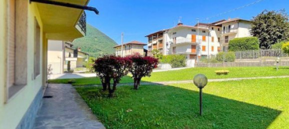 4 Schlafzimmer Villa in Albino, Italy, Nr. 81391 7