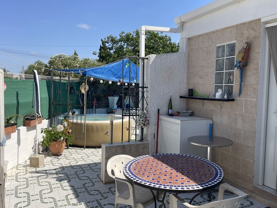 Bungalow T2 em Torrevieja, Spain N.º 189493