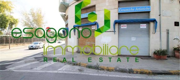 1غرفة عقار تجاري في Syracuse, Italy رقم 356861 2