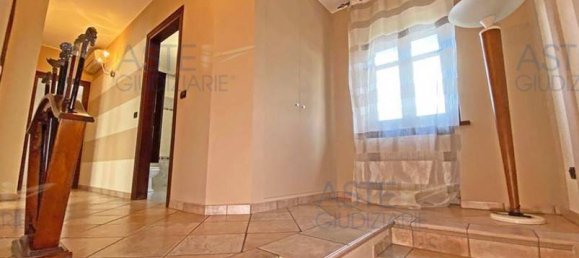 3 Schlafzimmer Villa in Bra, Italy, Nr. 350150 27