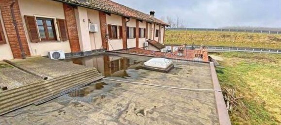 3 Schlafzimmer Villa in Bra, Italy, Nr. 350150 44