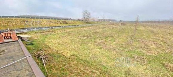 3 Schlafzimmer Villa in Bra, Italy, Nr. 350150 45