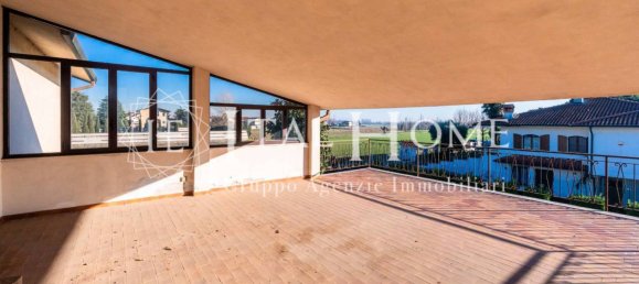 5 bedrooms Villa in Pontirolo Nuovo, Italy No. 275279 18
