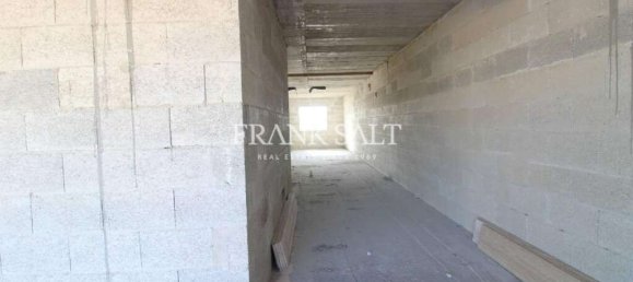 Bureau à Ta' Xbiex, Malta 180m² No. 12017 5