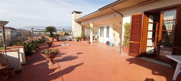 9 rooms Villa in Pistoia, Italy No. 220515 11