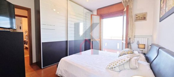 3 bedrooms Penthouse in Forlì, Italy No. 351889 13