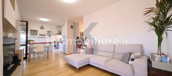3 bedrooms Penthouse in Forlì, Italy No. 351889 2