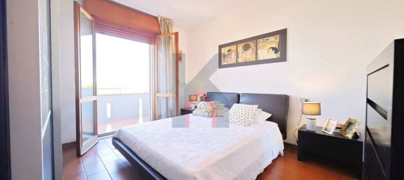 3 bedrooms Penthouse in Forlì, Italy No. 351889 12