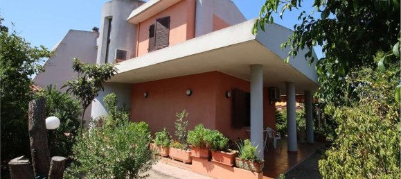 Villa de 7 dormitorios en Quartu Sant'Elena, Italy No. 338810 2