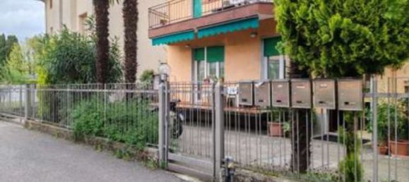 2 rooms Apartment in Seriate, Italy No. 257675 3