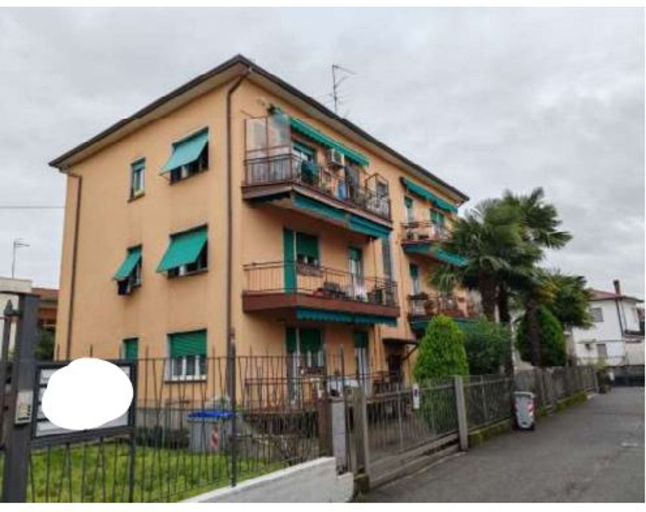 2 rooms Apartment in Seriate, Italy No. 257675