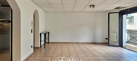 Apartamento de 2 dormitorios en Saint-Cyprien, France No. 286014 2