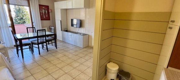 3 rooms Apartment in Pisa, Italy No. 221630 7