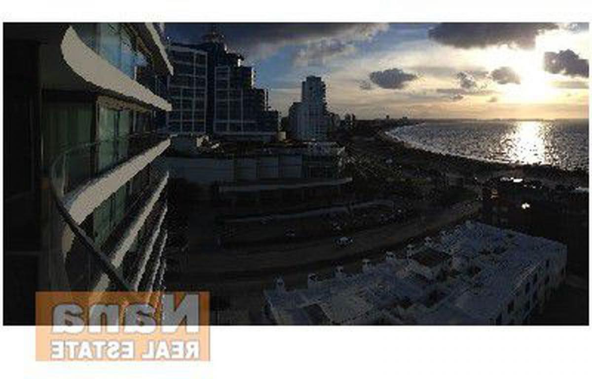 4 bedrooms Apartment in Maldonado, Uruguay No. 12741