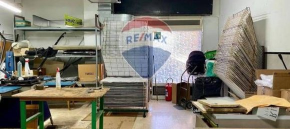 Коммерческая недвижимость 47м² в Палермо, Италия № 298227 3