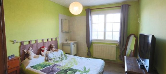 4 bedrooms House in Curtafond, France No. 202277 10