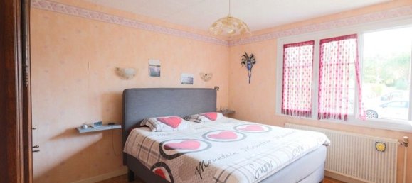 4 bedrooms House in Curtafond, France No. 202277 9