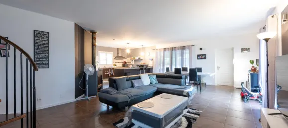 6 Schlafzimmer Haus in Martel, France, Nr. 351887 4