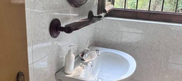 Дом с 1 спальней в Казале Корте Черро, Италия № 151987 8