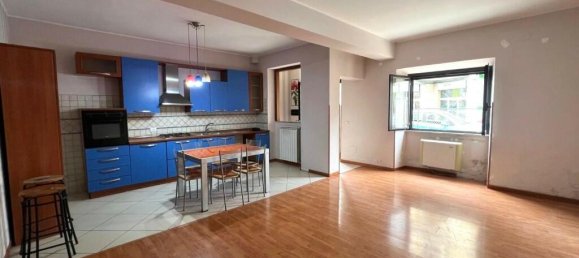 2 bedrooms Apartment in Sora, Italy No. 55594 3