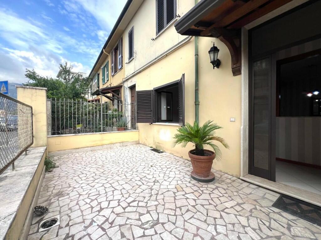2 bedrooms Apartment in Sora, Italy No. 55594