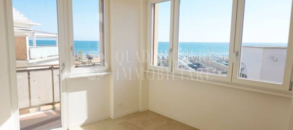 1 bedroom Apartment in Rome, Italy No. 272542 3