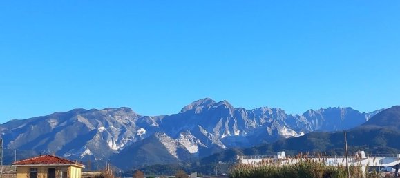 5 rooms Villa in Carrara, Italy No. 50914 30