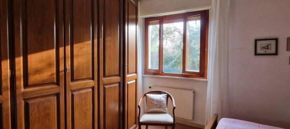 5 rooms Villa in Carrara, Italy No. 50914 10