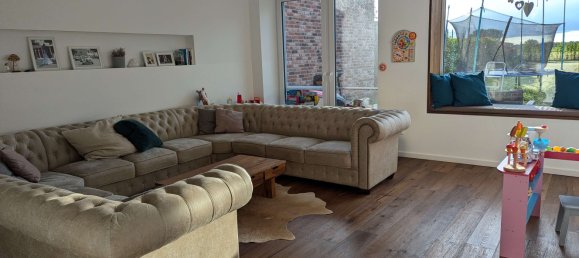 7 rooms House in Korschenbroich, Germany No. 273979 5